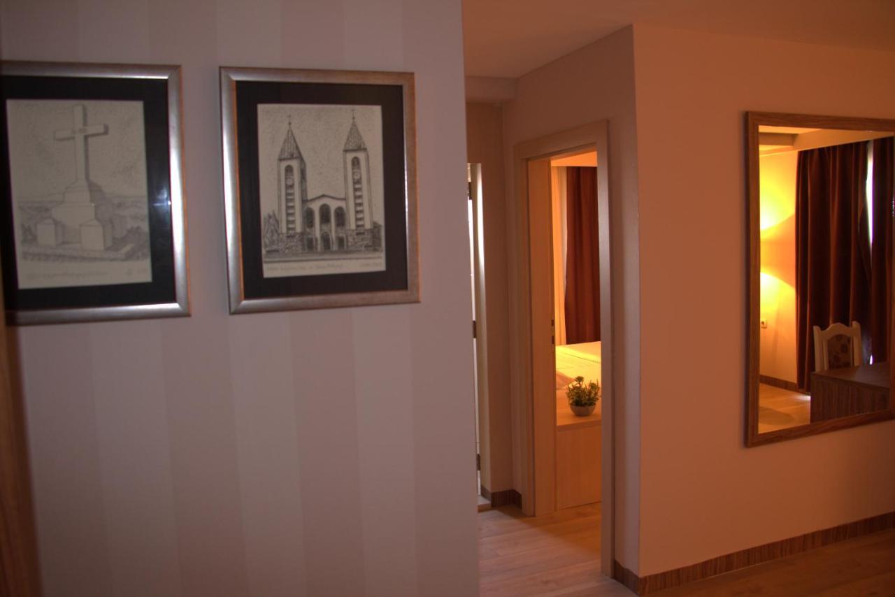 Deluxe Double Room Balcony,967117021:JPEG